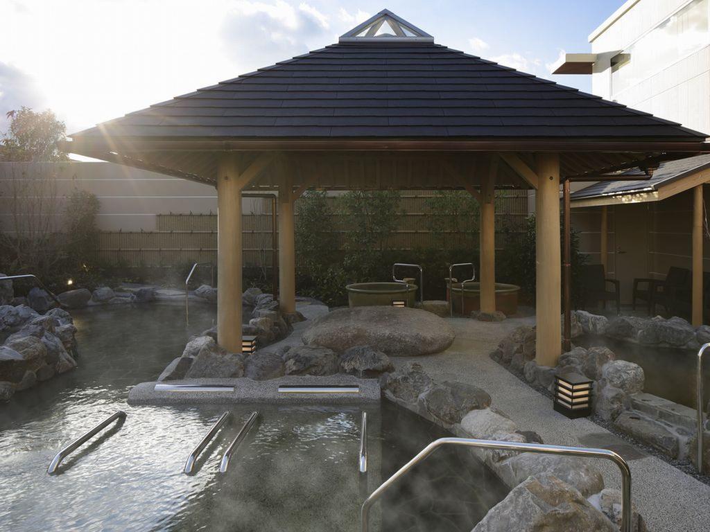 Kobe Minato Onsen Ren (Adults Only) Hotel Bagian luar foto