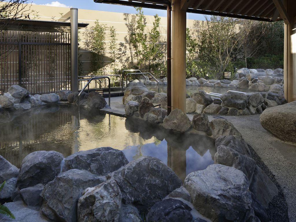 Kobe Minato Onsen Ren (Adults Only) Hotel Bagian luar foto